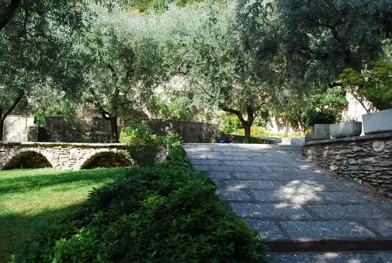 טוסקולנו מדרנו Rustico Cecina - Theater Home 0*, טוסקולנו מדרנו איטליה